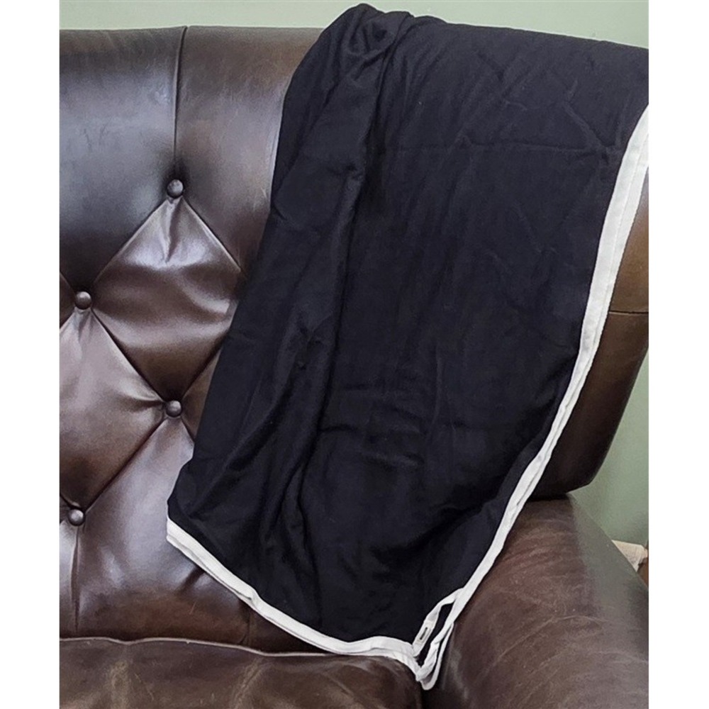 NWOT Monrow Travel Blanket + Bag Black Fleece 129696